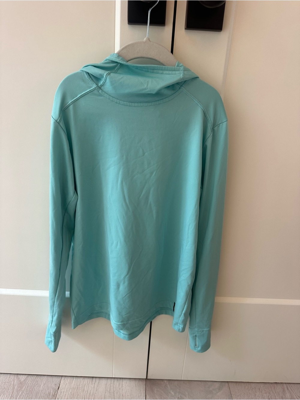 Kids Patagonia Capilene silk weight rash guard/ hoodie - barely worn, like new!